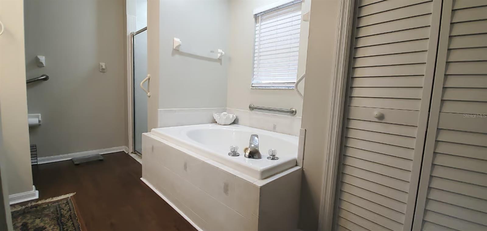 2534 N Brentwood Cir Property Photo 10