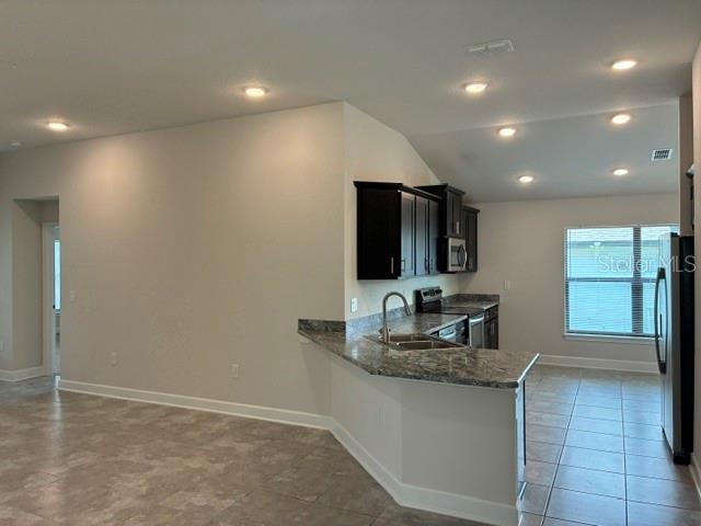 132 Bergamot Loop Property Photo 9