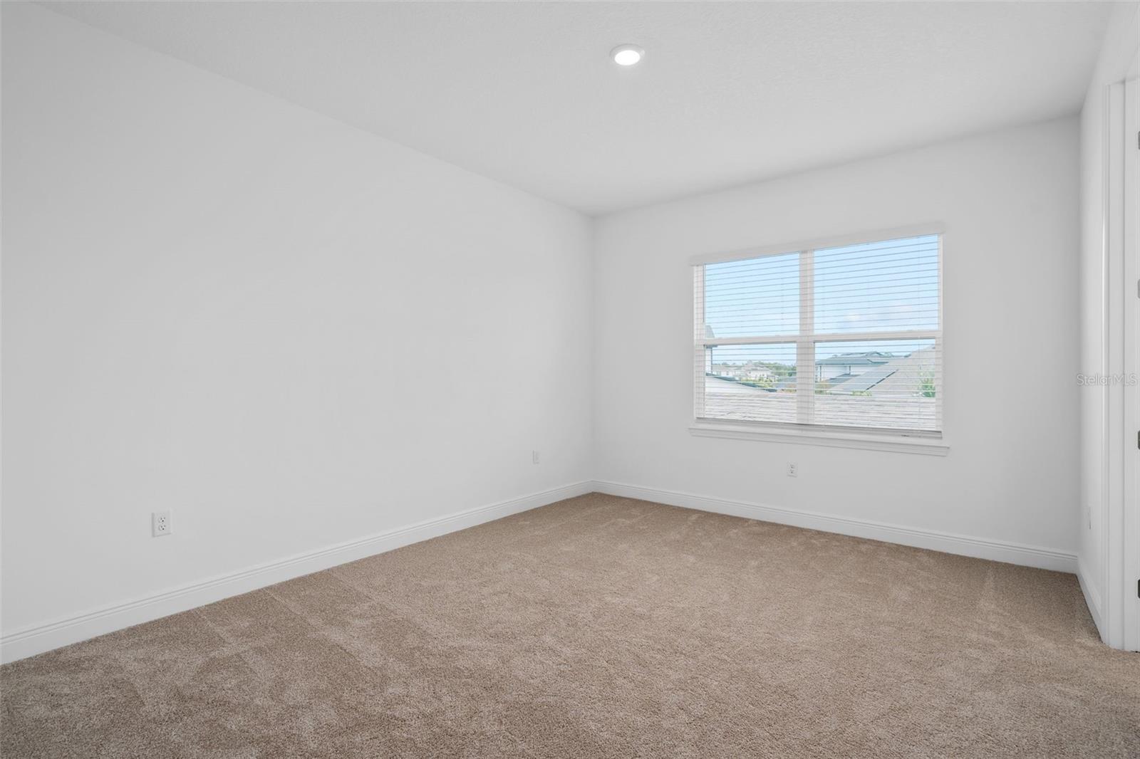 6573 Quest St Property Photo 13