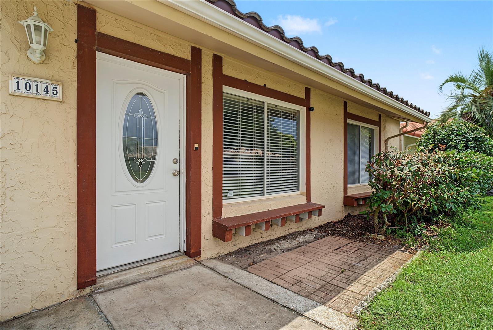 10145 Bluff Ct Property Photo 6