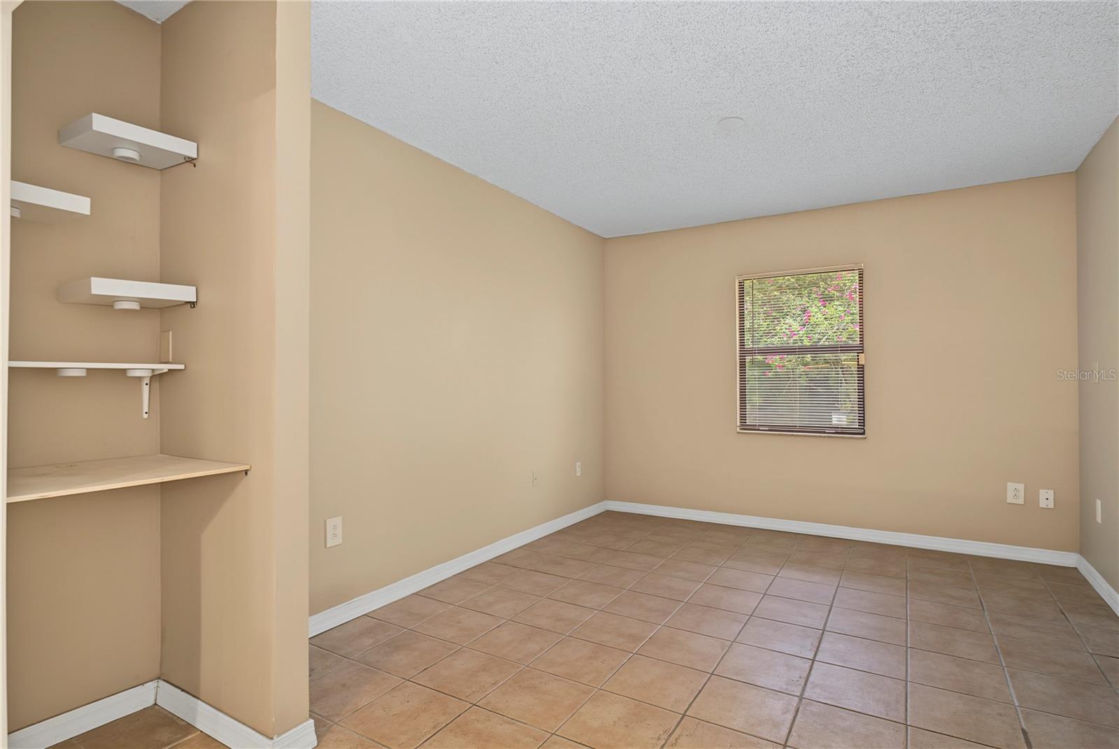 10145 Bluff Ct Property Photo 13