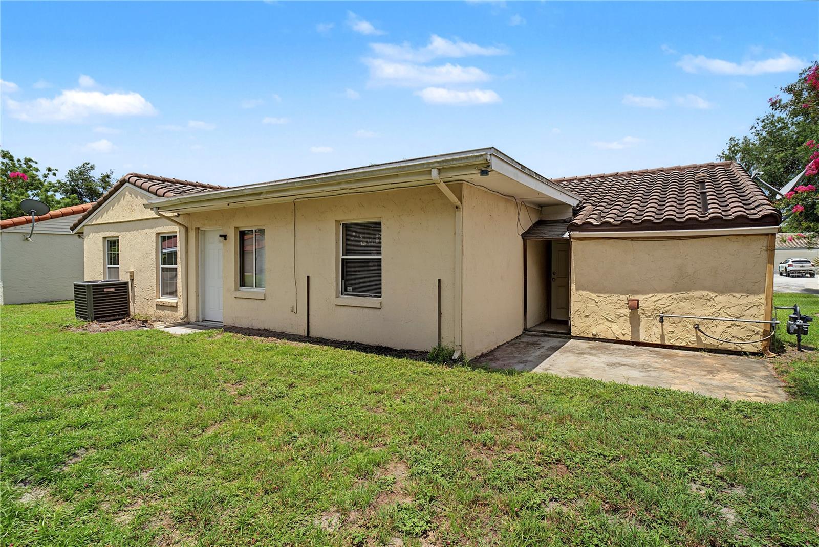 10145 Bluff Ct Property Photo 34