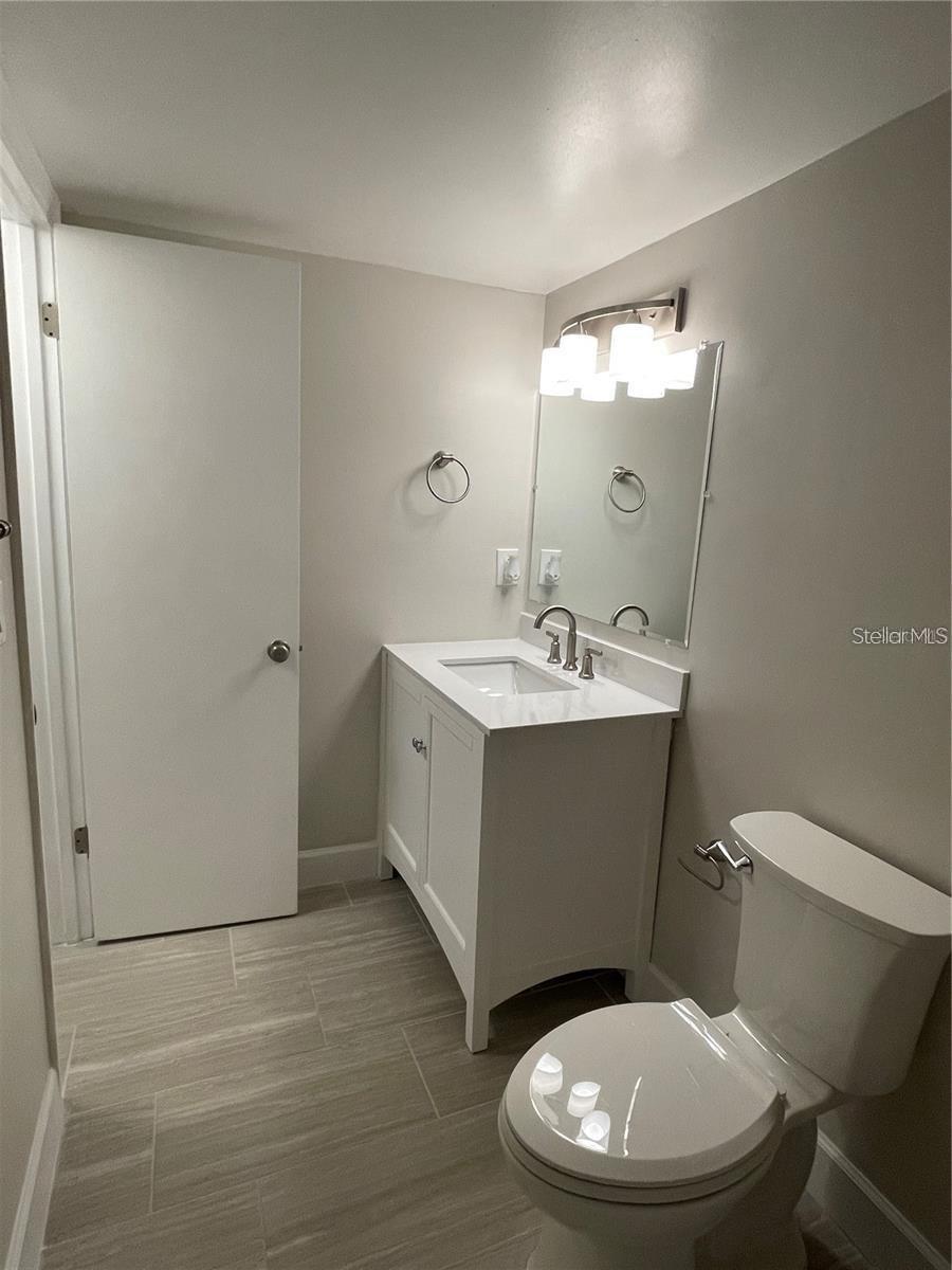586 Orange Dr #118 Property Photo 17