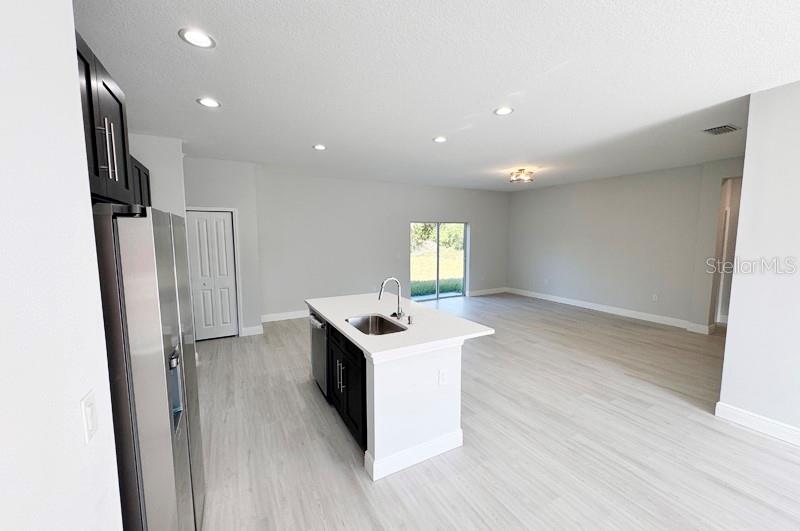 1153 Chalmer Ter Property Photo 7