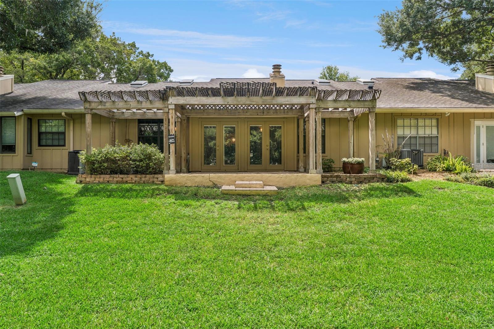 2362 Sierra Ln Property Photo 15