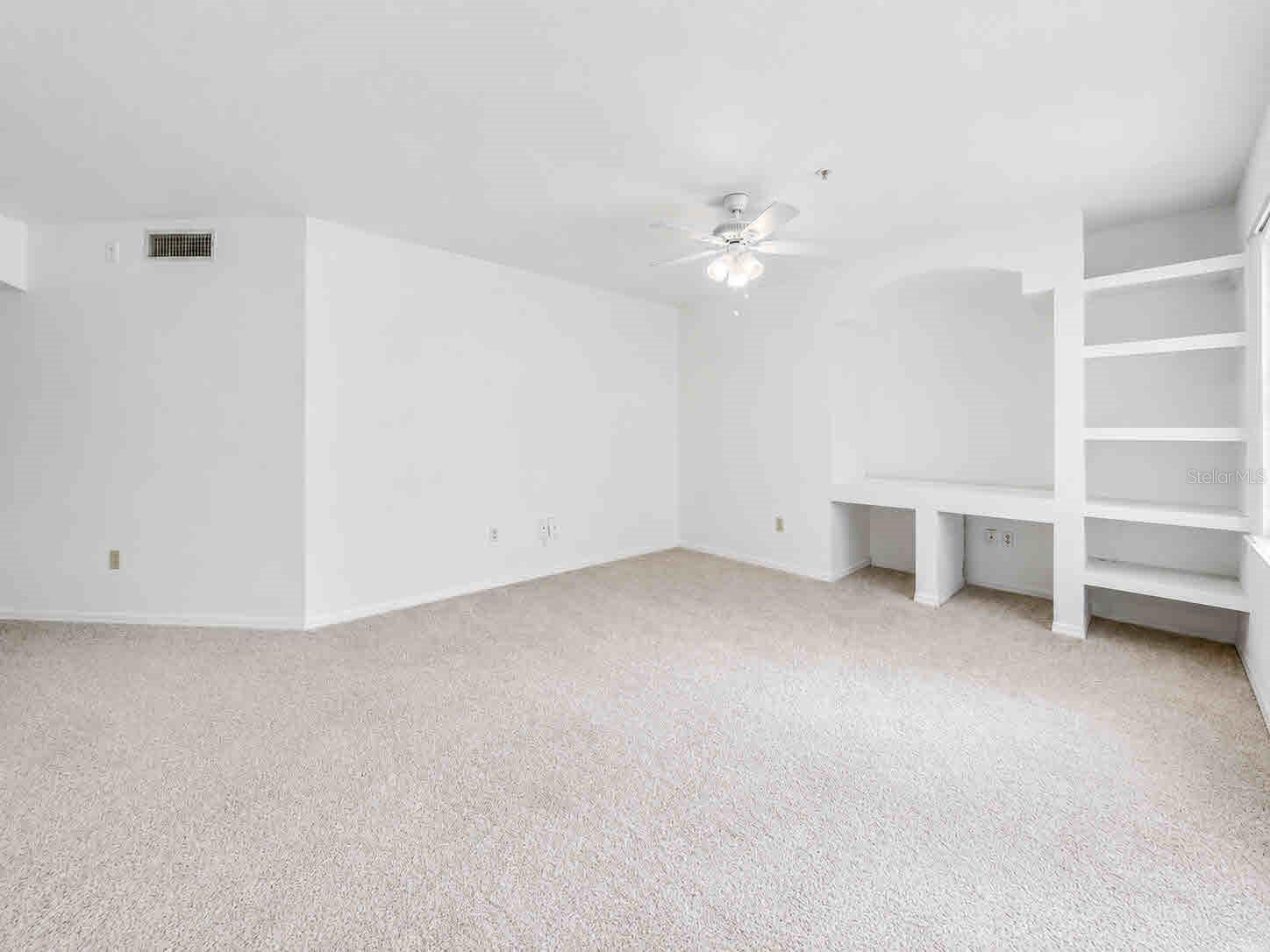 7270 Westpointe Blvd #910 Property Photo 9
