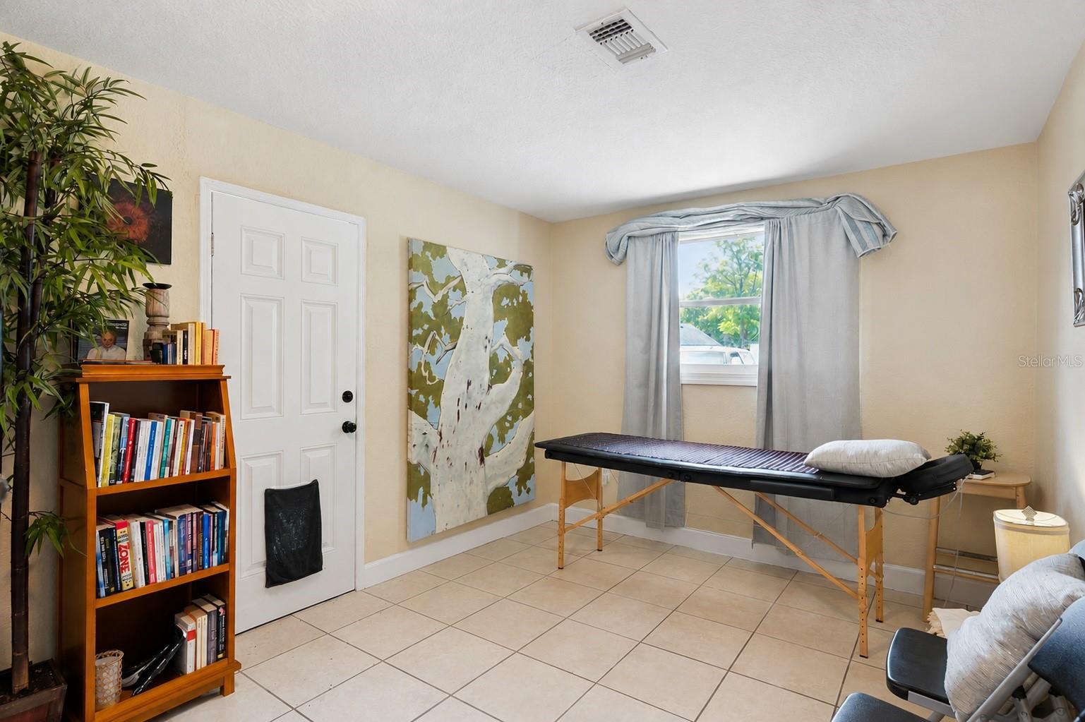 1104 Malcom Rd Property Photo 11