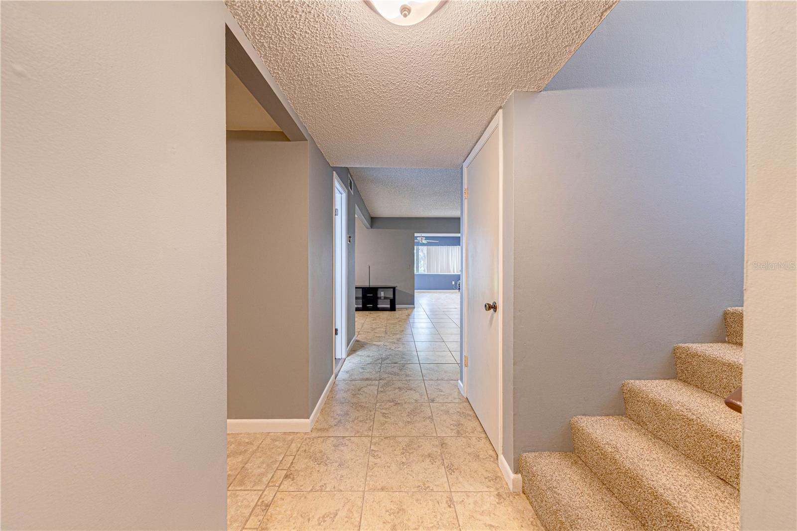1241 Saint Andrews Dr Property Photo 11