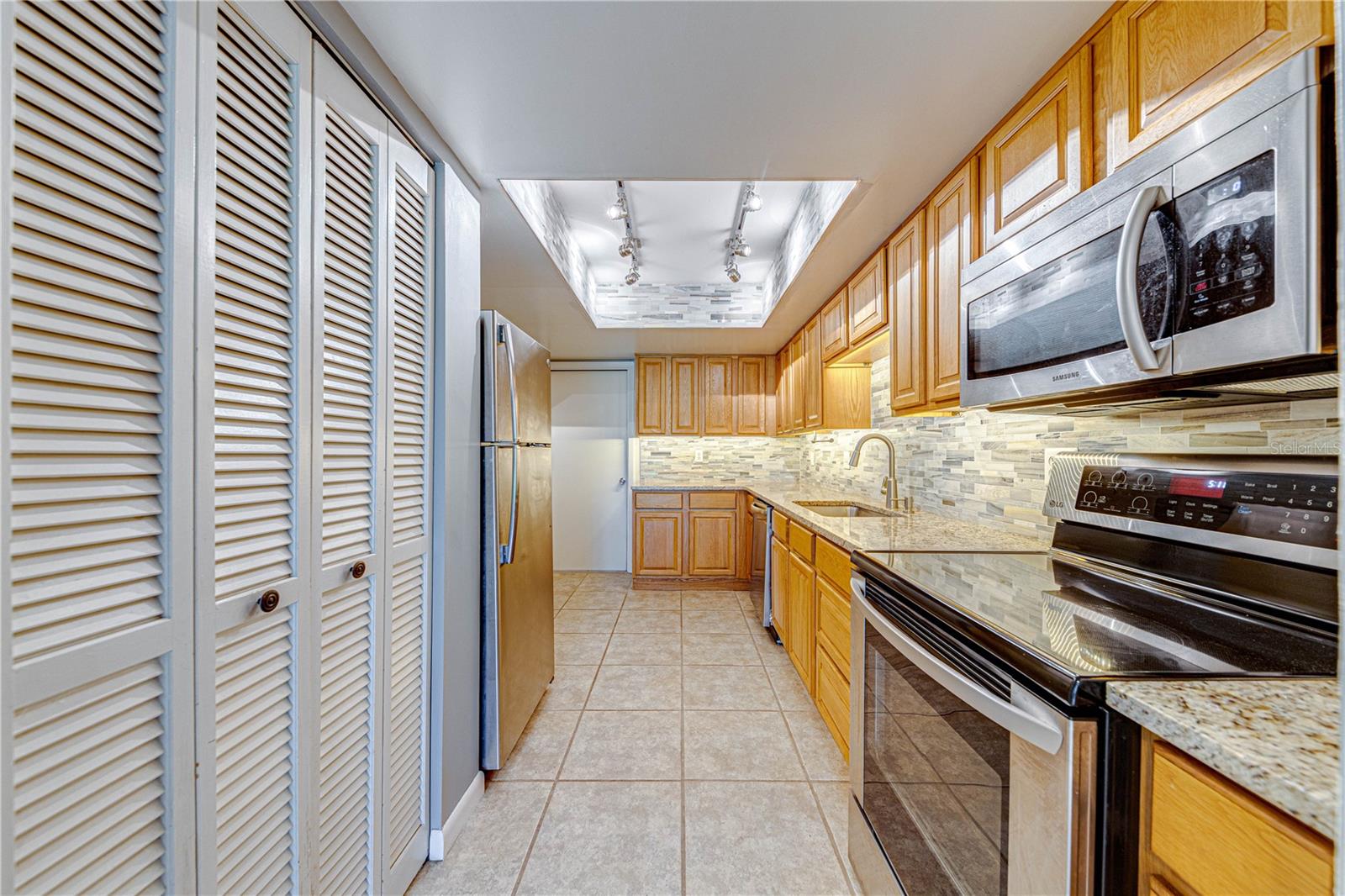 1241 Saint Andrews Dr Property Photo 15