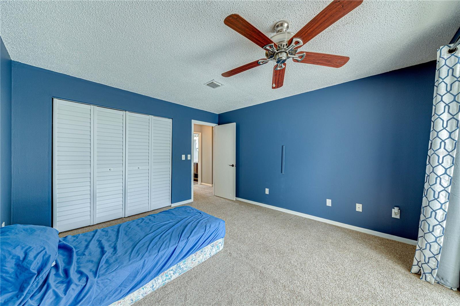 1241 Saint Andrews Dr Property Photo 27