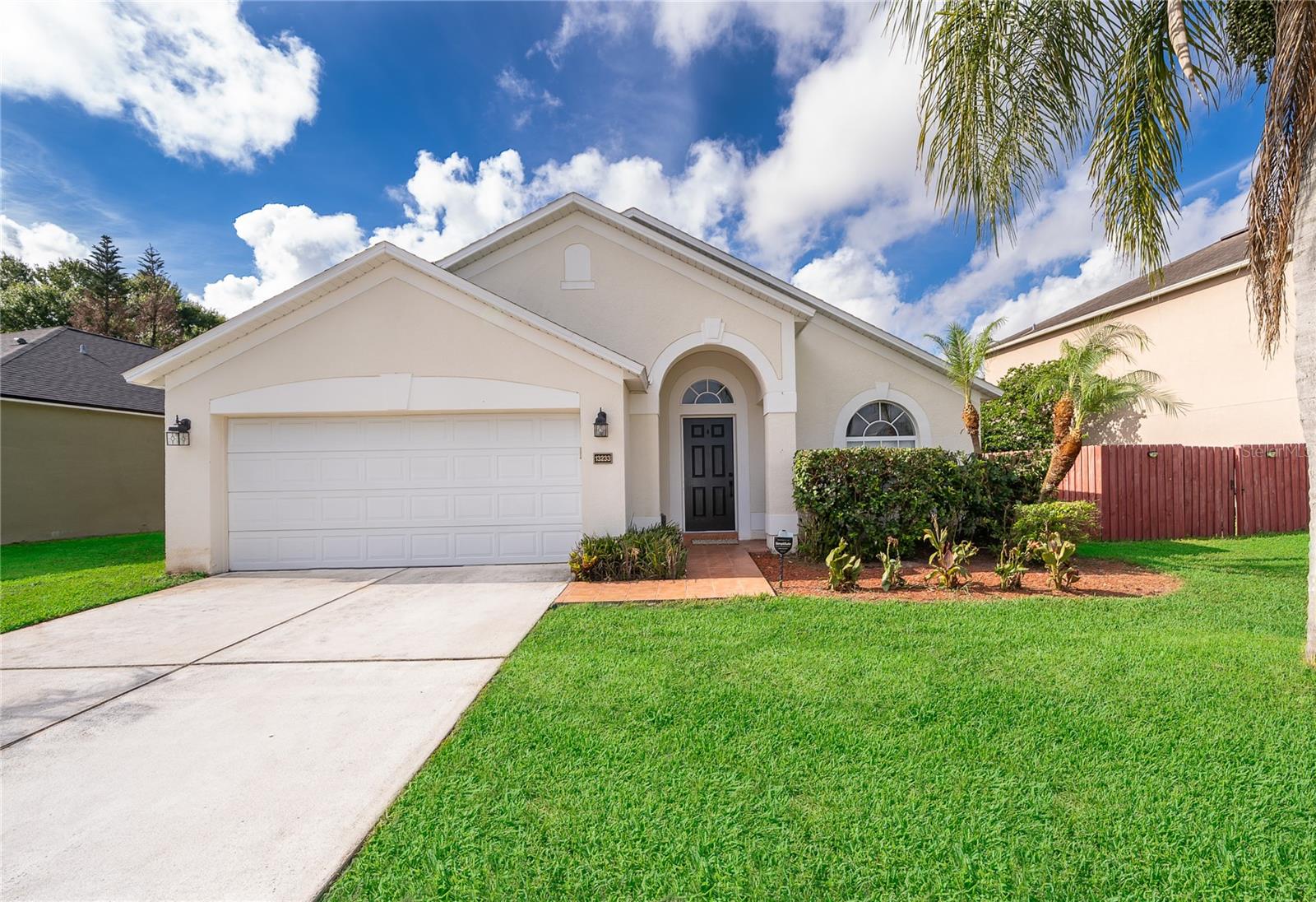 13233 Heming Way Property Photo 1