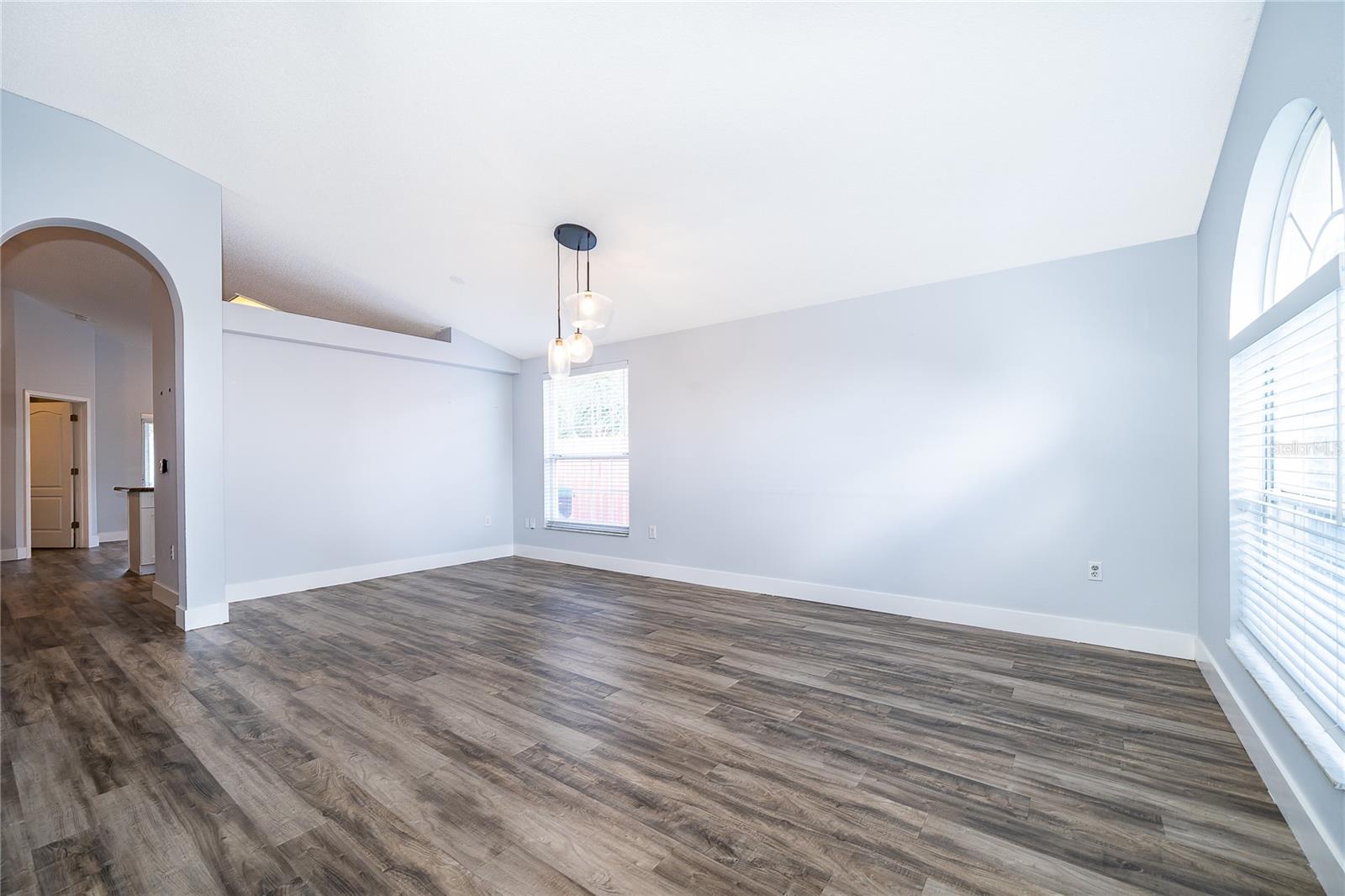 13233 Heming Way Property Photo 3