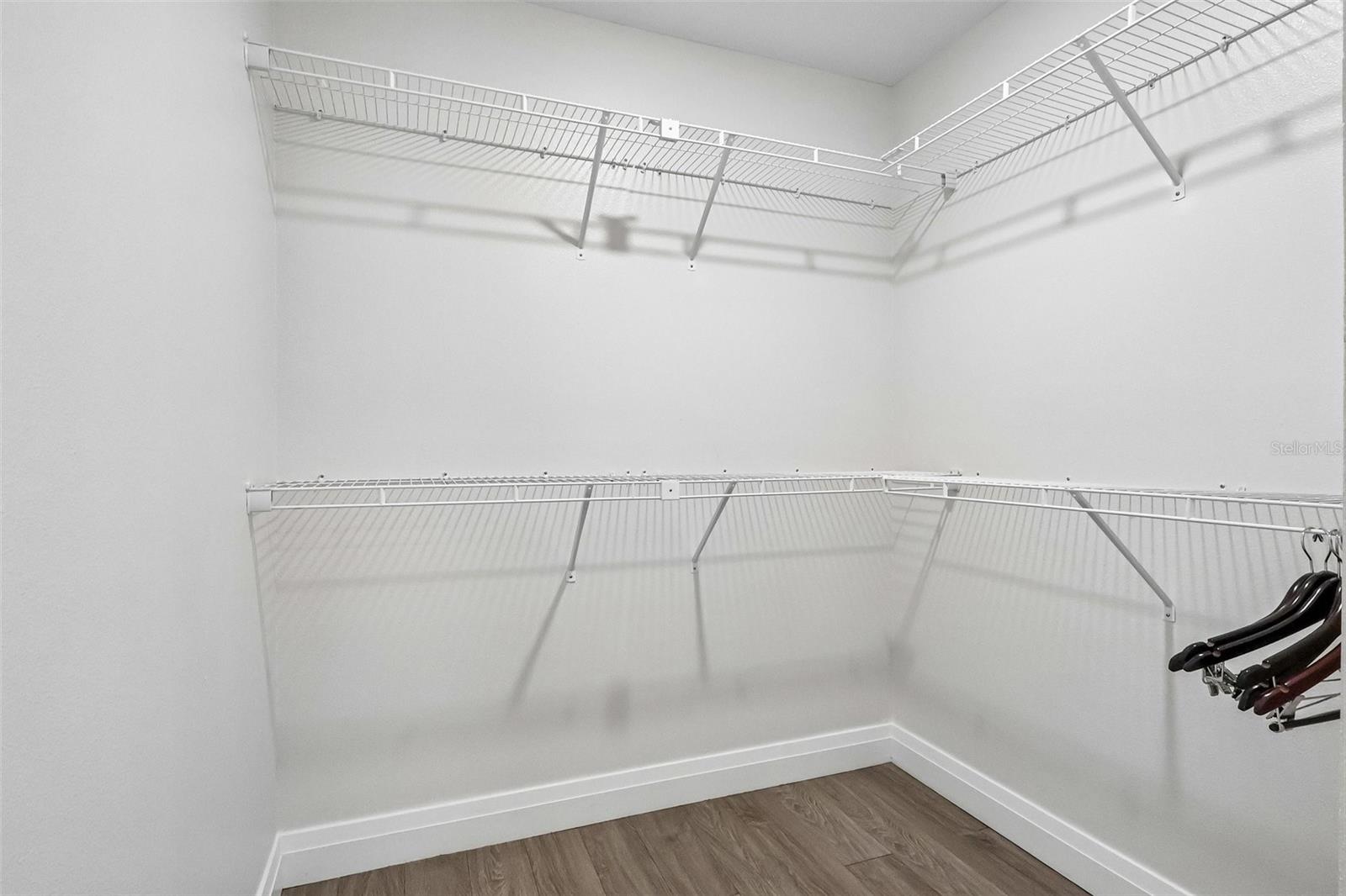 14501 Grove Resort Ave #2342 Property Photo 28