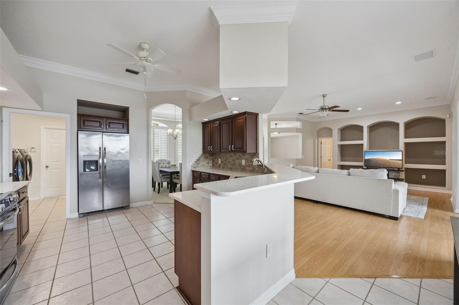 316 Hazeltine Dr Property Photo 16