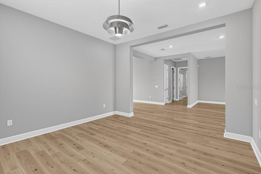 4364 Curacao Pl Property Photo 14