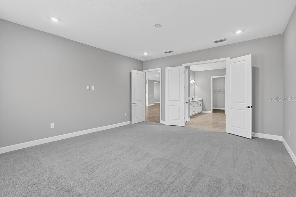 4364 Curacao Pl Property Photo 16