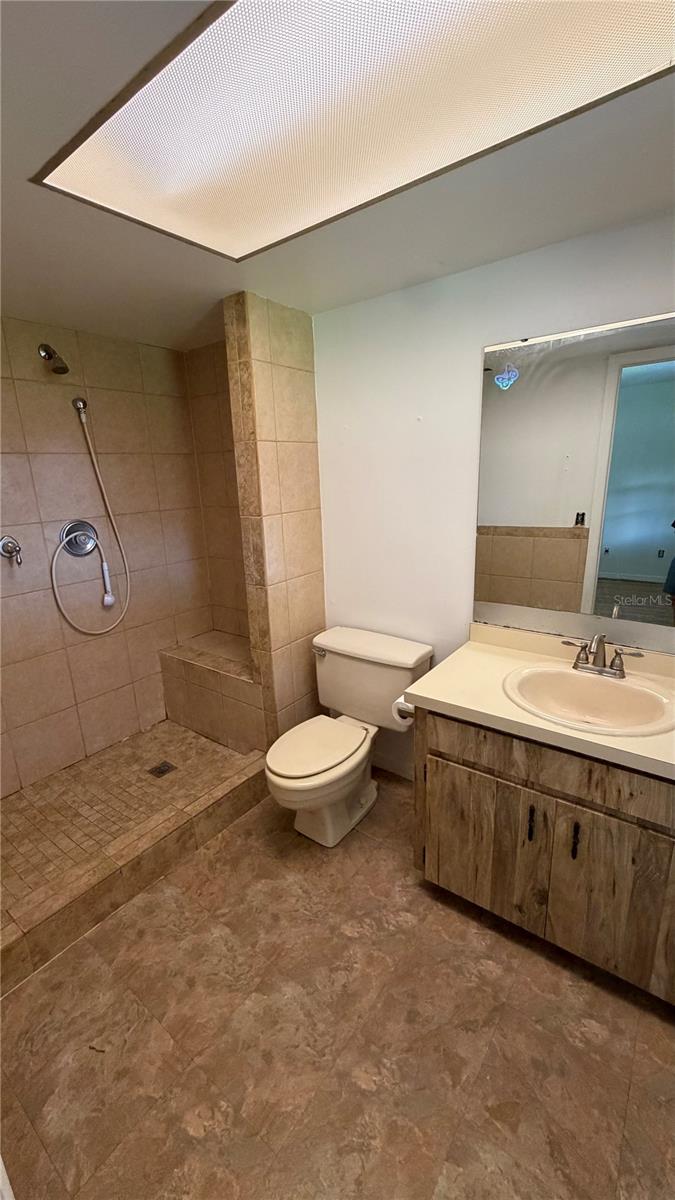 7420 Burnway Dr Property Photo 21