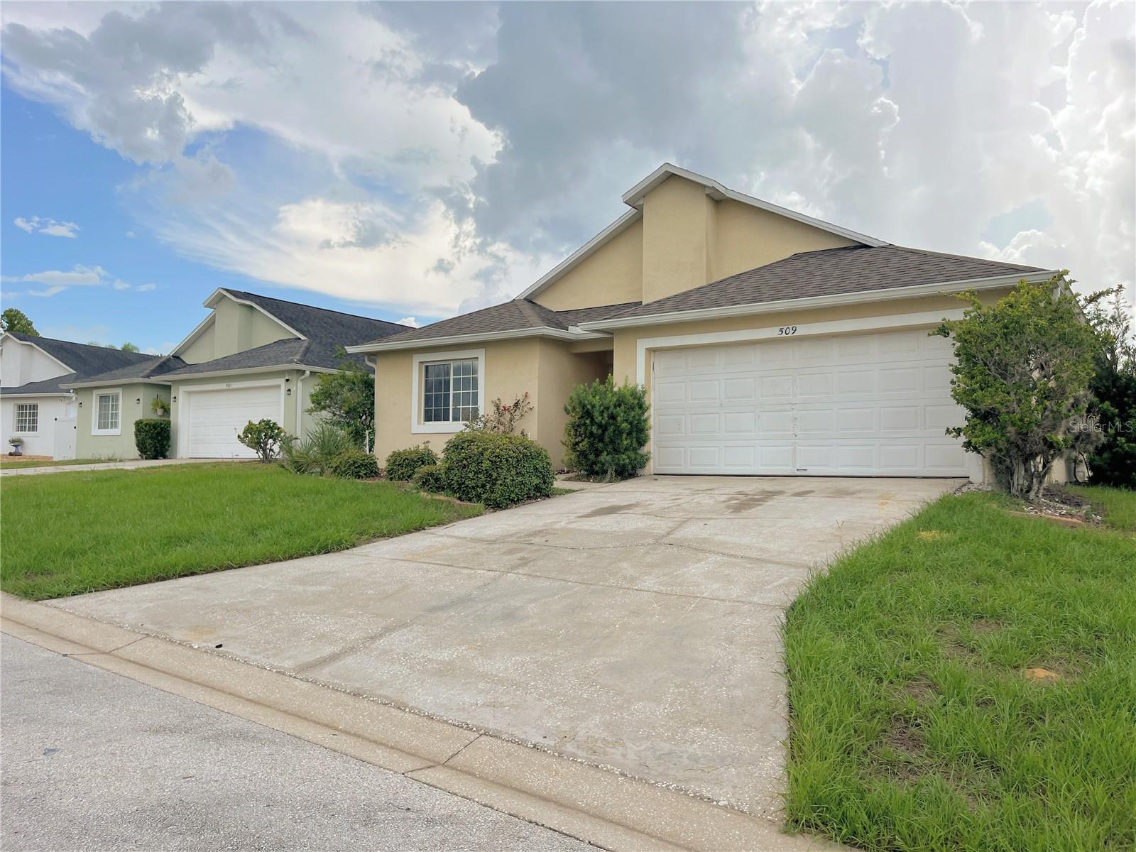 509 Hillcrest Dr Property Photo 2