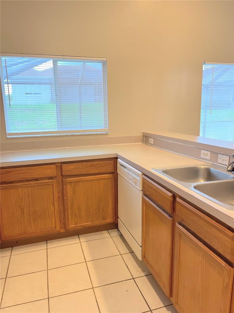 509 Hillcrest Dr Property Photo 8
