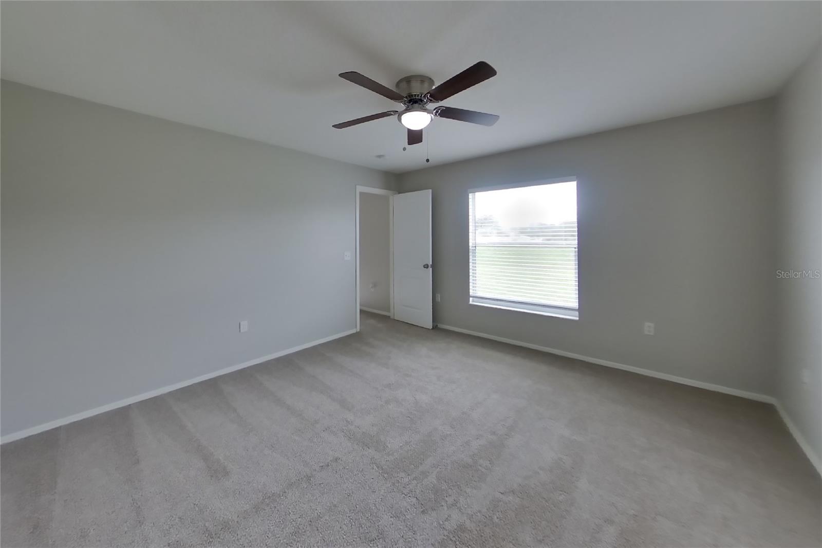 O6432432 Property Photo 7