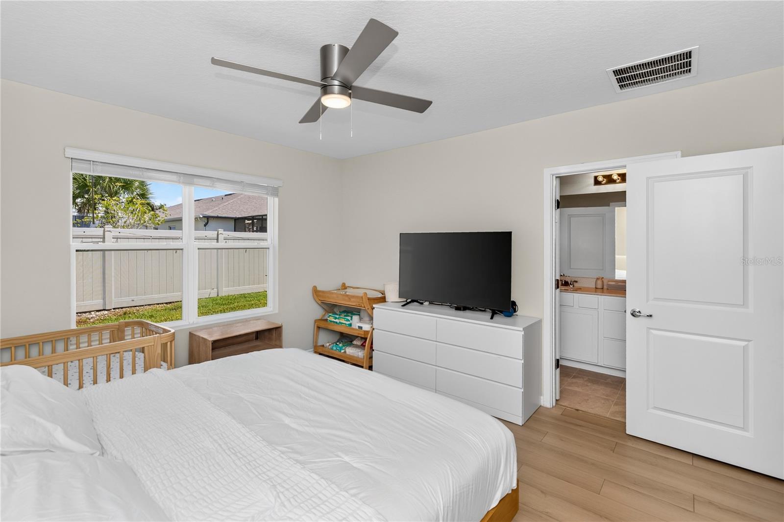 3082 Green Park Dr Property Photo 13