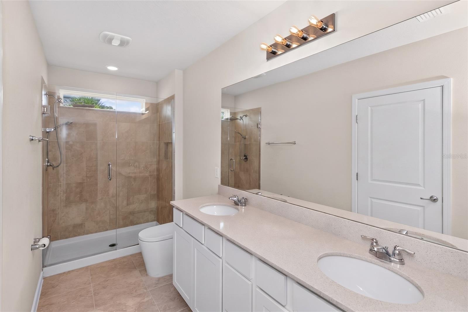 3082 Green Park Dr Property Photo 15