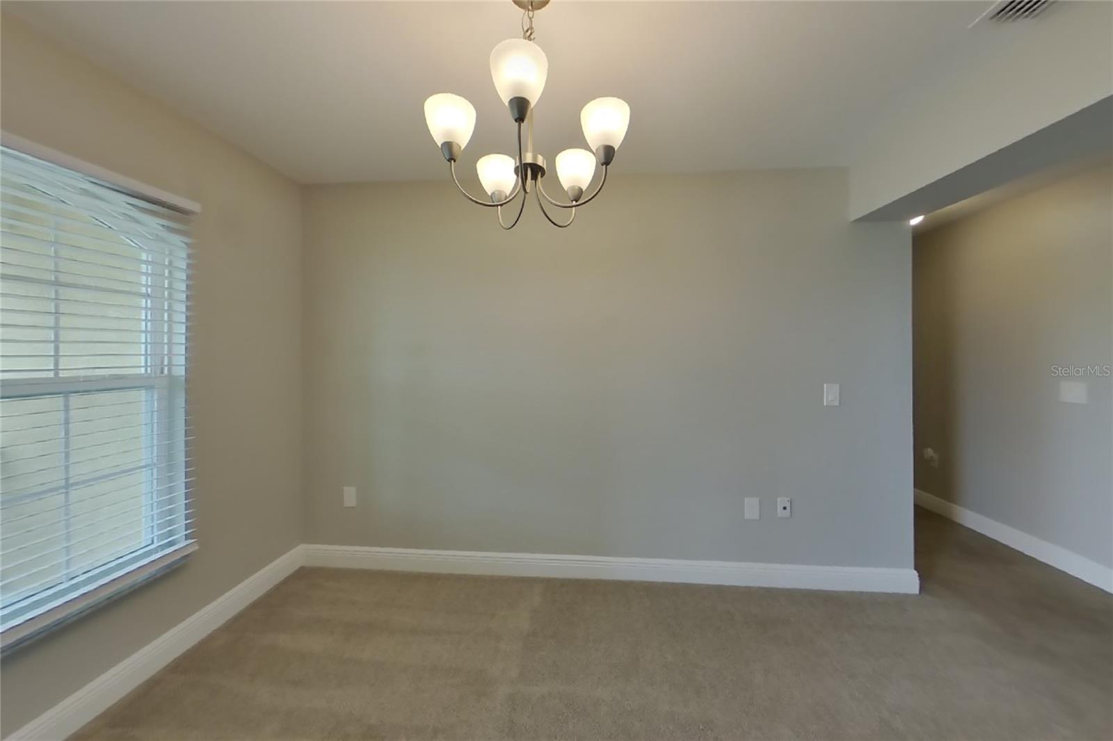 O6432446 Property Photo 14