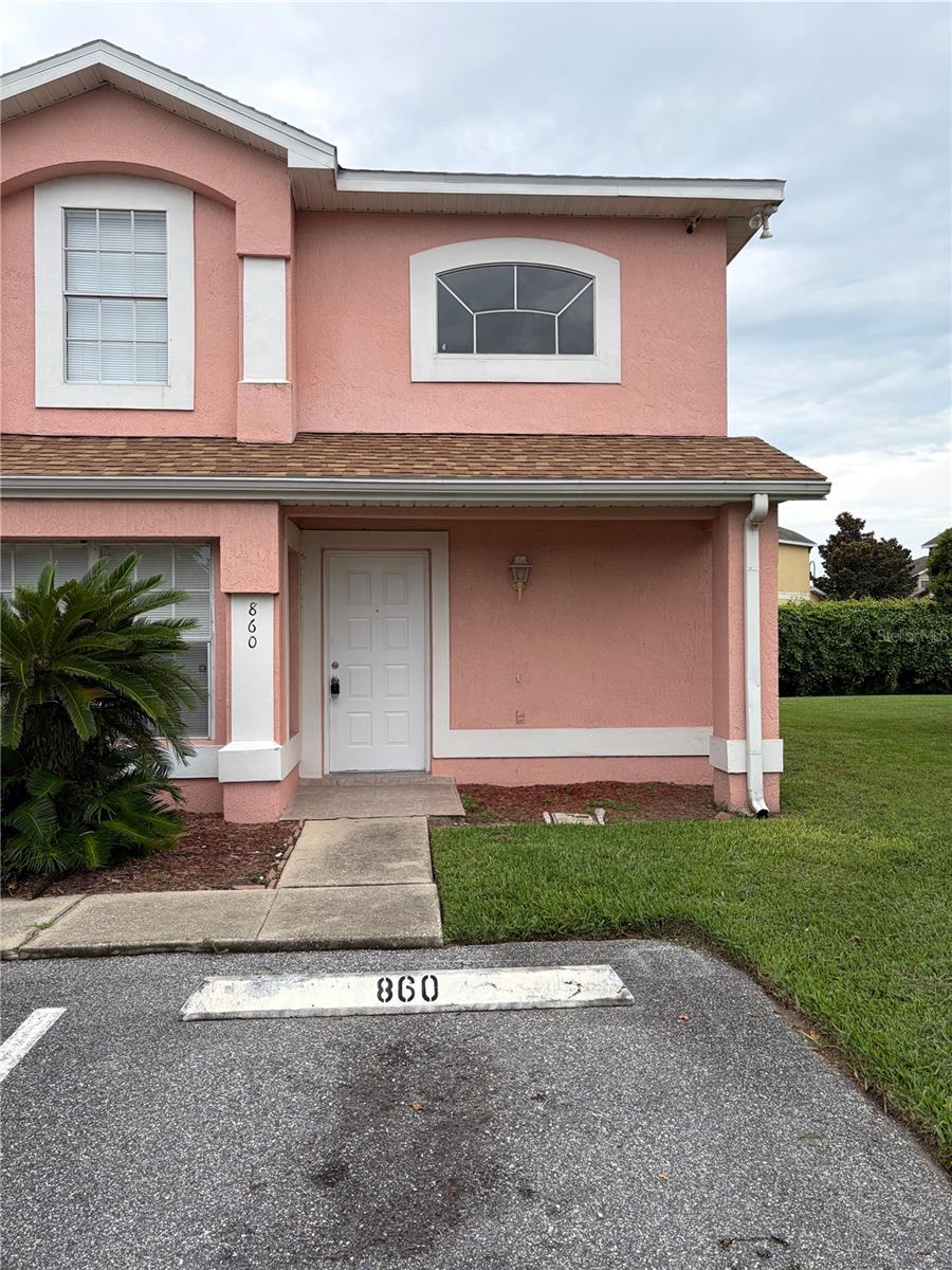 860 Monopoly Ct Property Photo 1