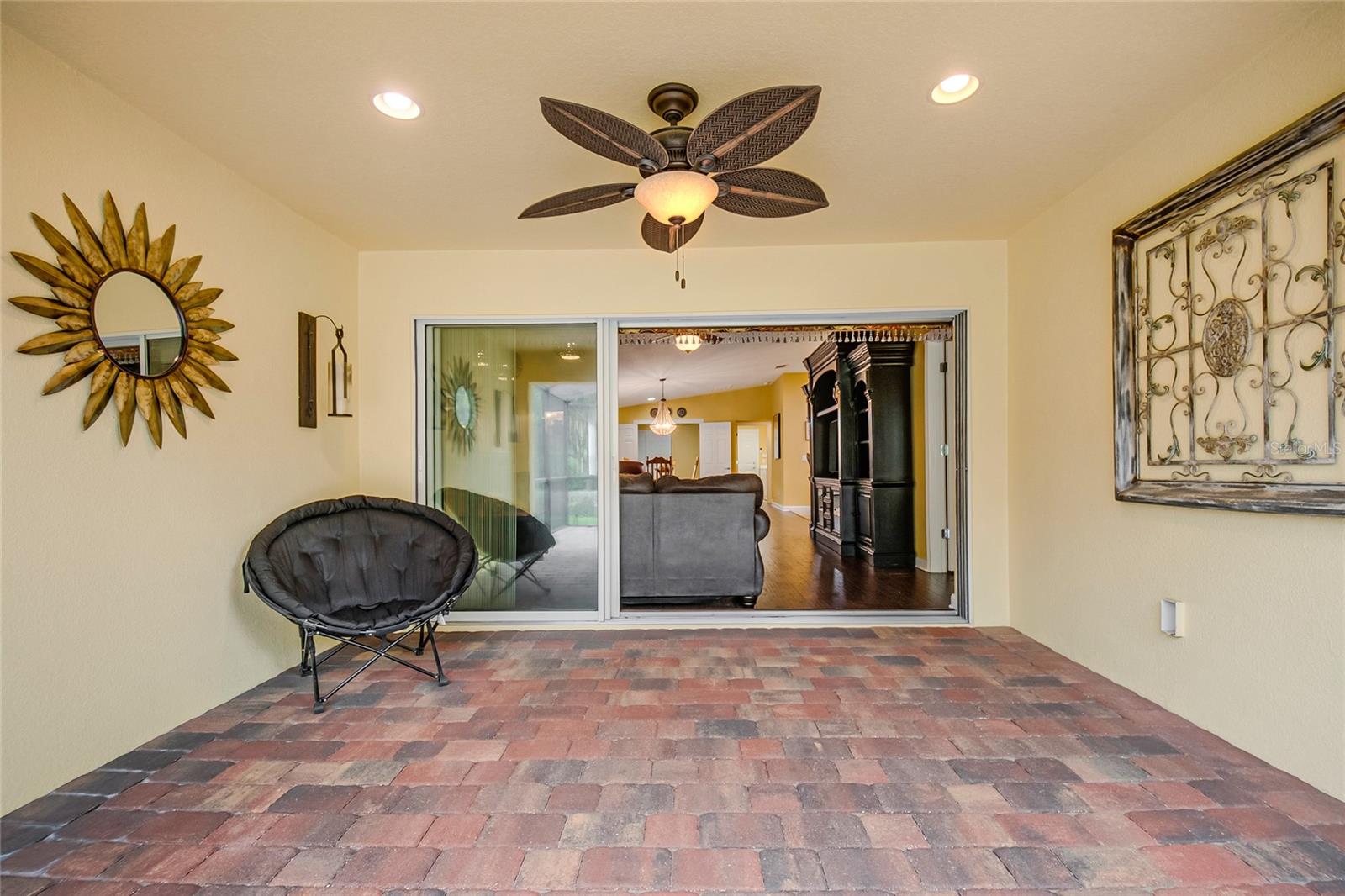 11951 Fiore Dr Property Photo 28