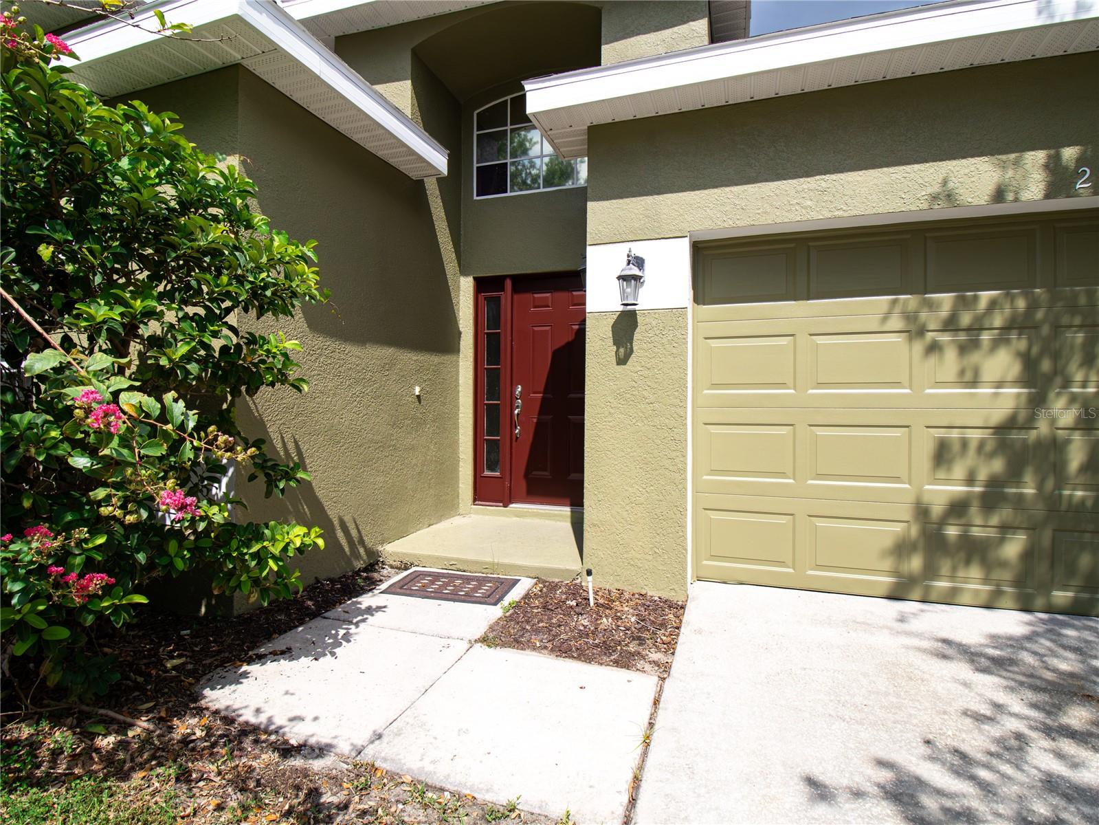 2121 Continental St Property Photo 2