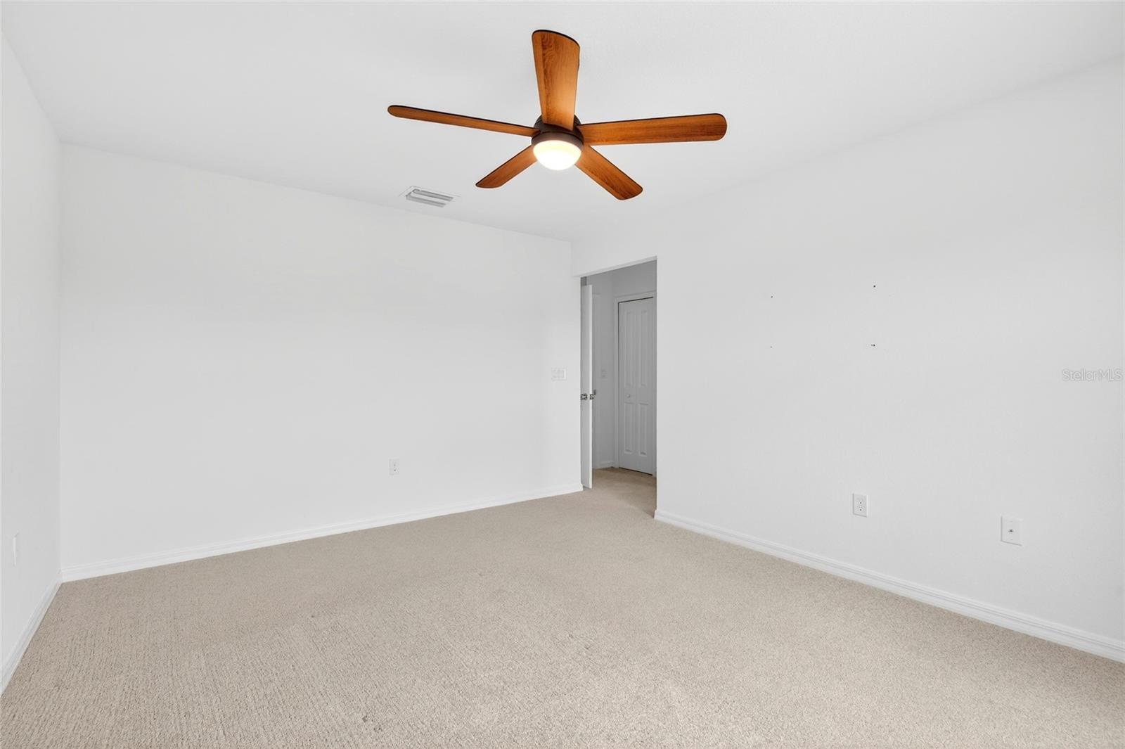 3809 Ambersweet Xing Property Photo 18