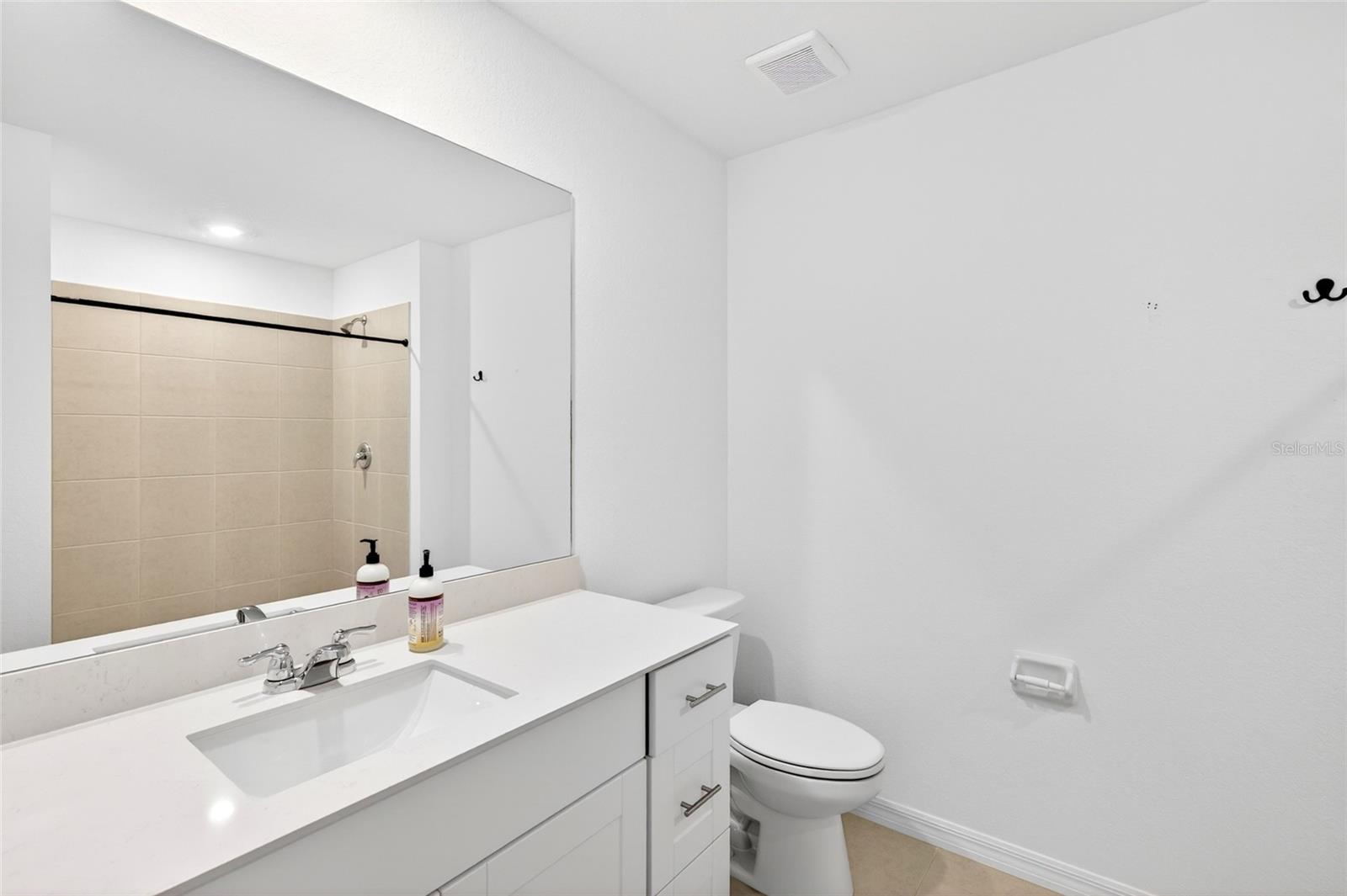 3809 Ambersweet Xing Property Photo 30