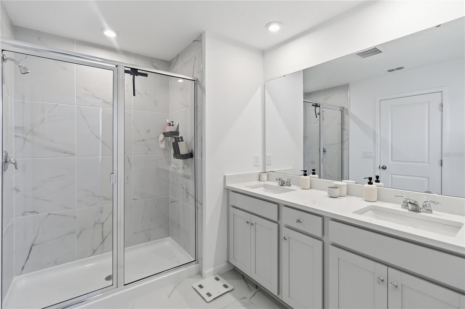 1326 Tarflower Dr Property Photo 17