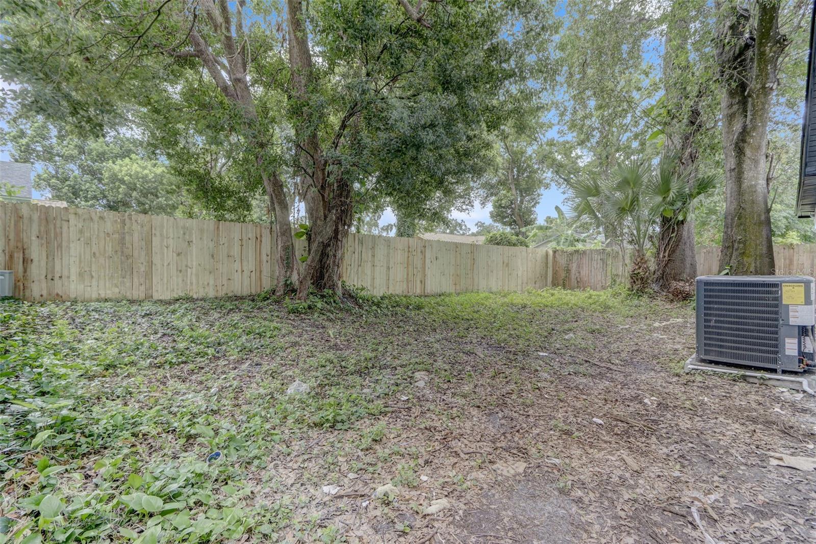 7711 Lakeside Woods Dr Property Photo 48
