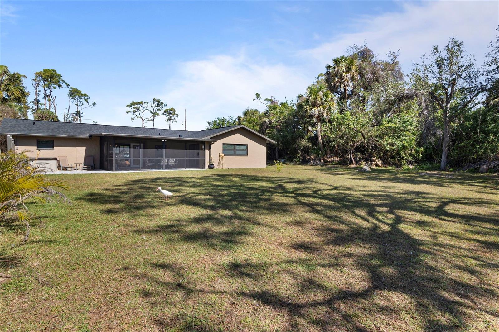 20495 Albury Dr Property Photo 7