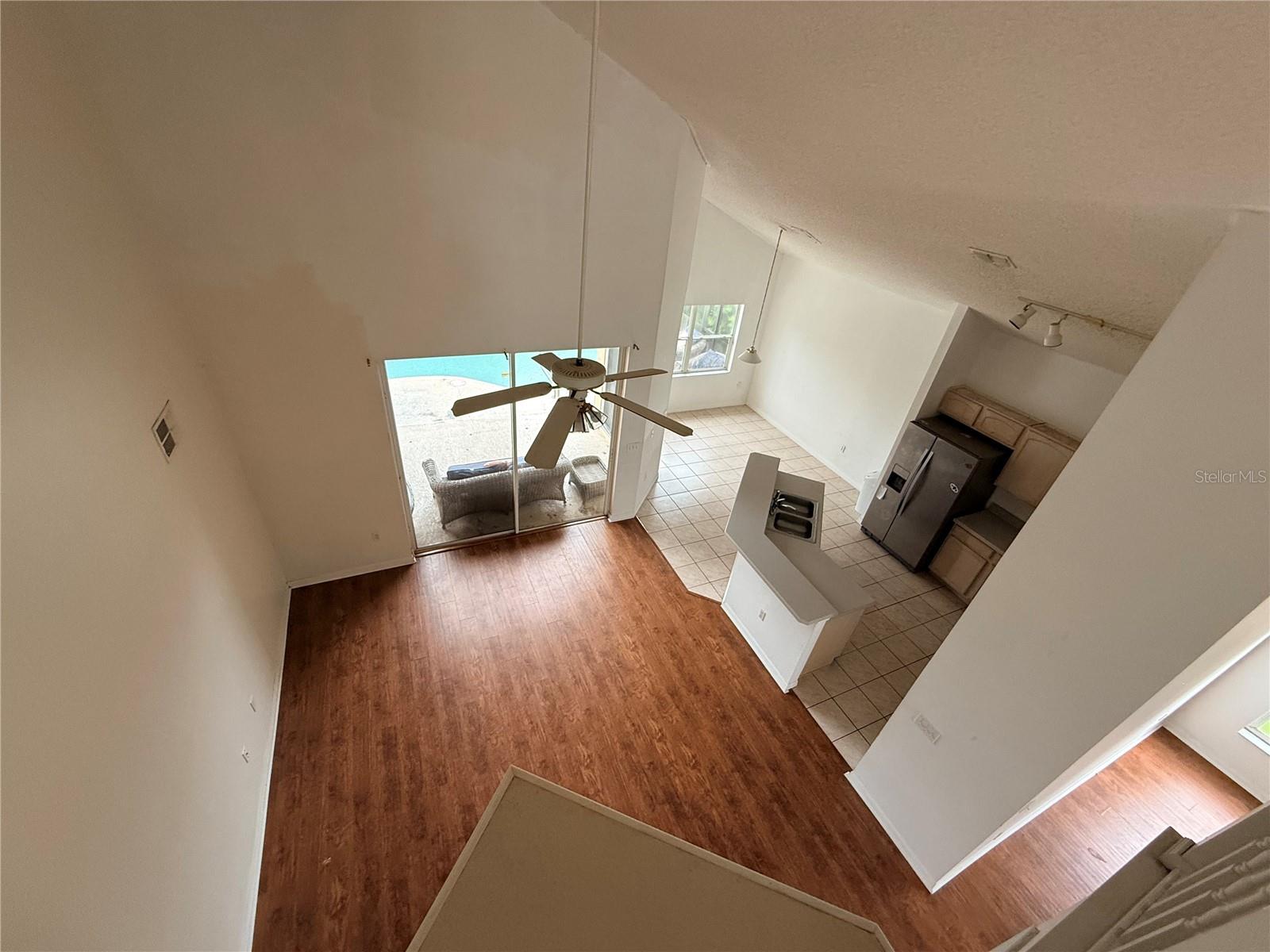 2918 Blooming Alamanda Loop Property Photo 4