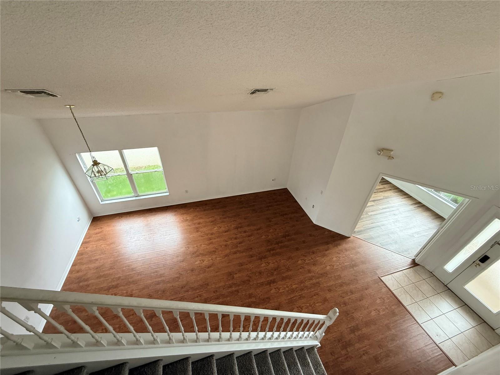 2918 Blooming Alamanda Loop Property Photo 11