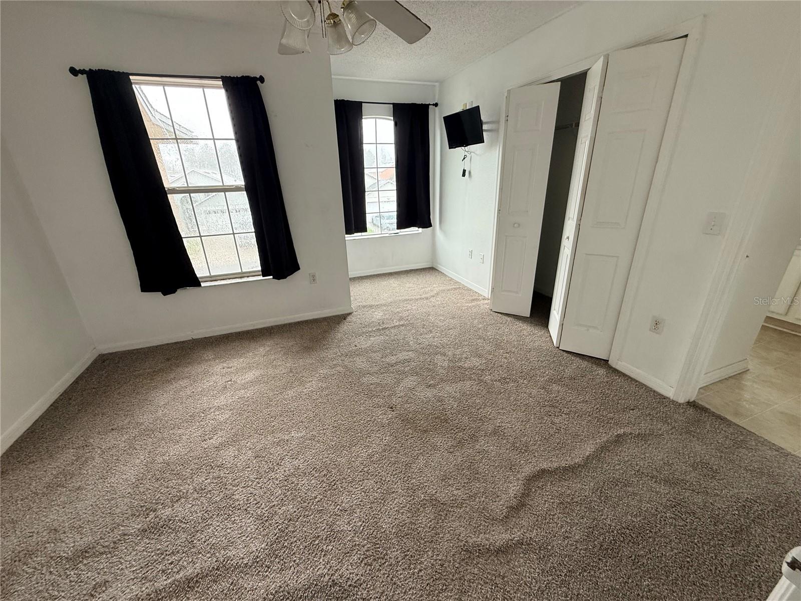 2918 Blooming Alamanda Loop Property Photo 19