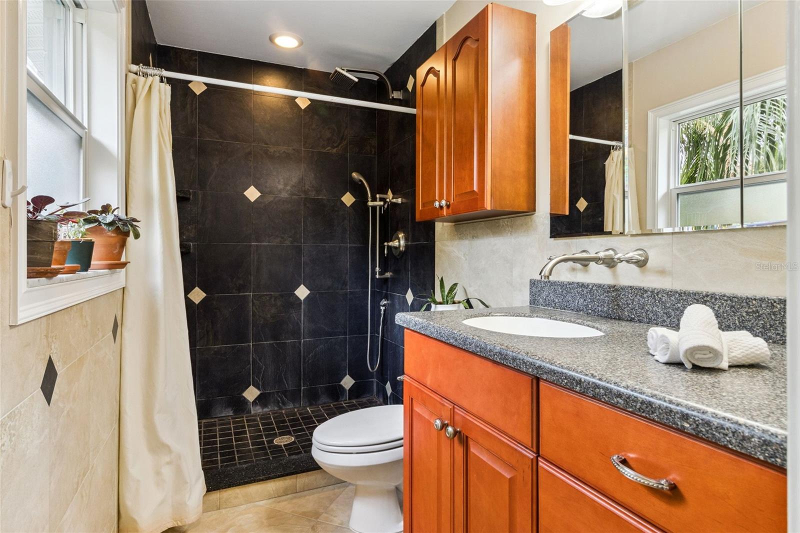 101 Ronele Dr Property Photo 35