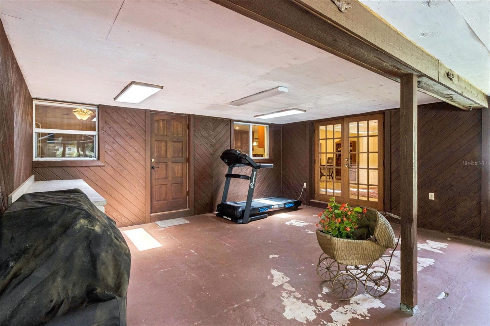 101 Ronele Dr Property Photo 40