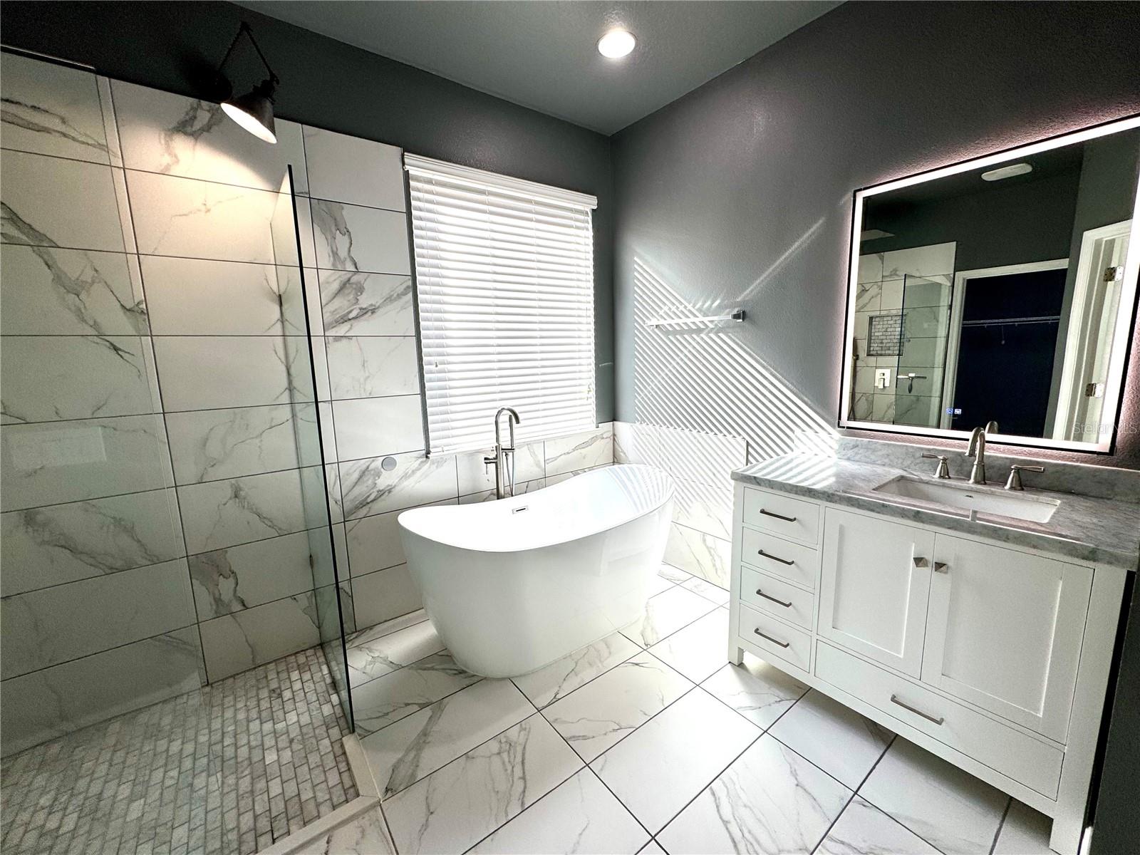 12784 Garridan Ave Property Photo 11