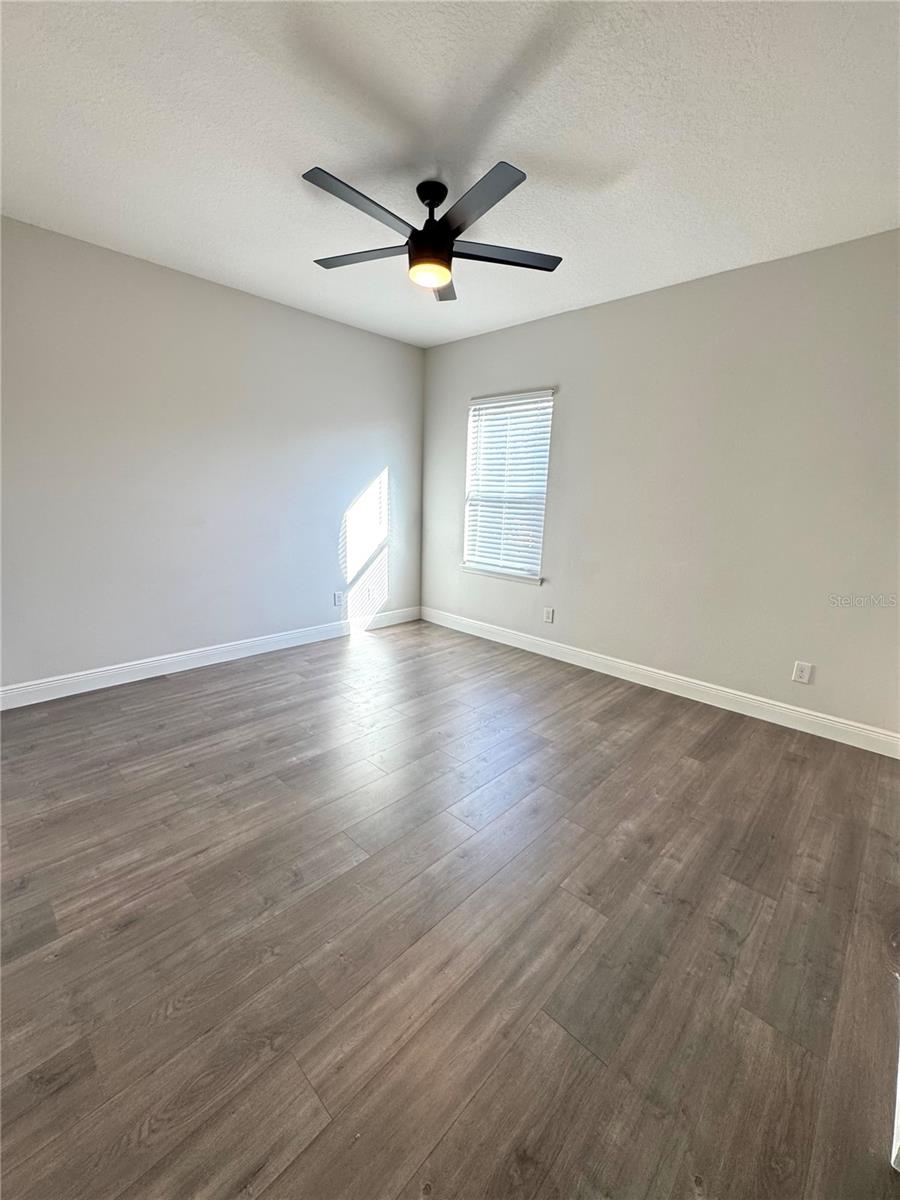 12784 Garridan Ave Property Photo 17
