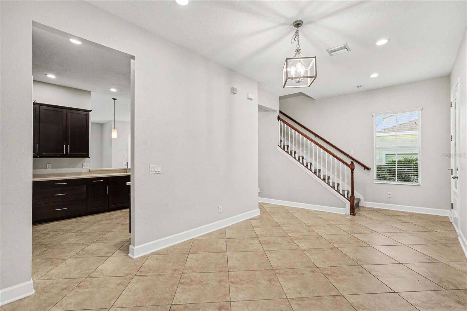 11188 Grand Winthrop Ave Property Photo 5