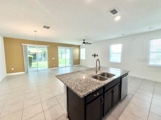 2337 Shadowland Loop Property Photo 5