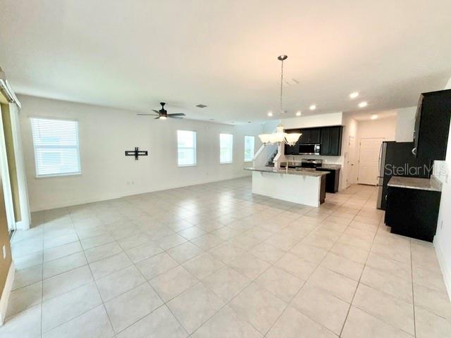 2337 Shadowland Loop Property Photo 8