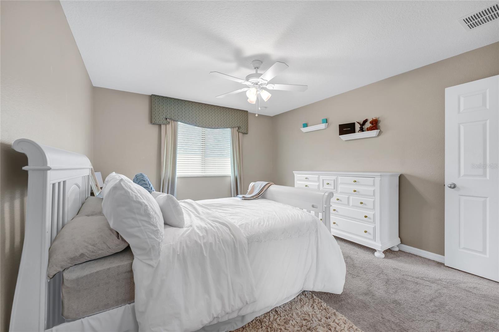 10037 Leyburn Ct Property Photo 37