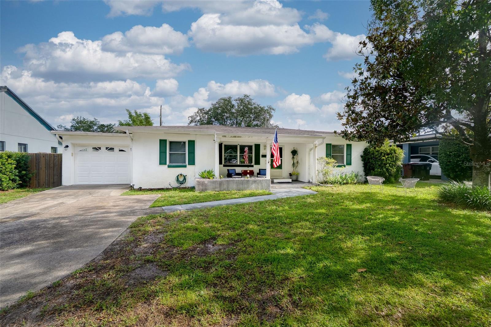 3611 Bobolink Ln Property Photo 1
