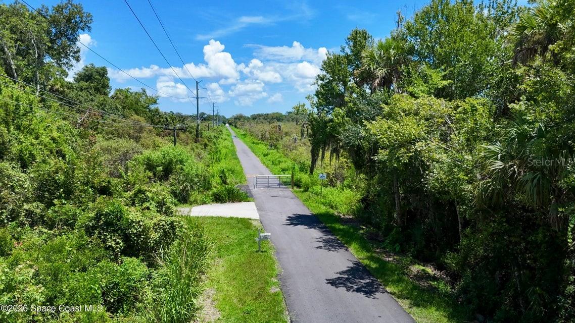 State Road 46 Property Photo 14