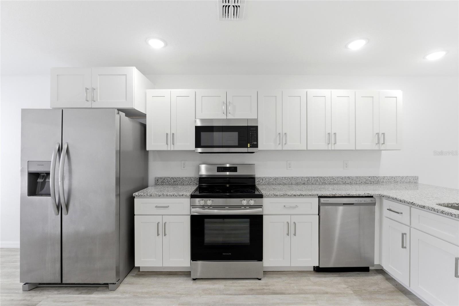302 Avenue P Nw Property Photo 5