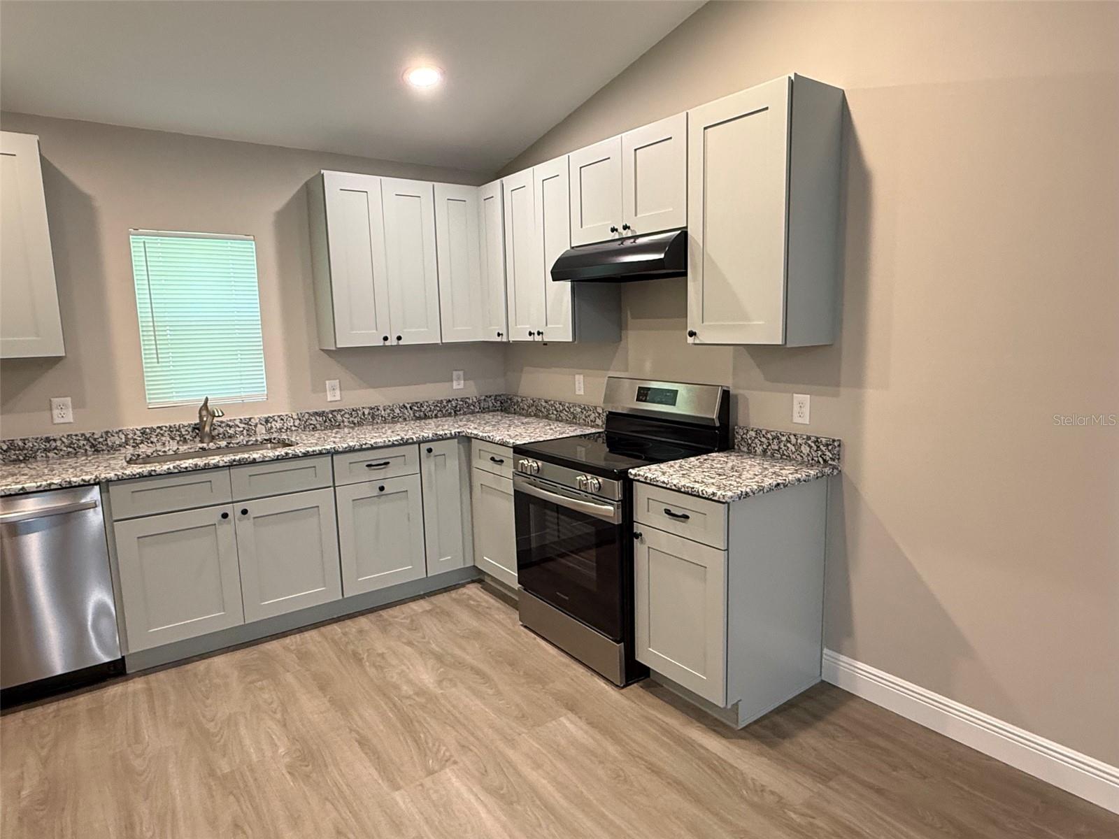 2108 South St Property Photo 9